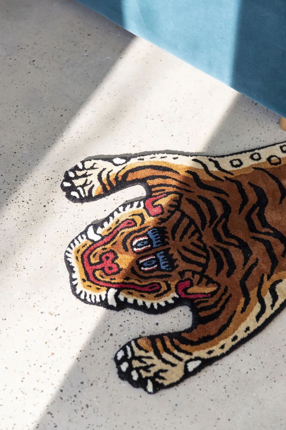 Tiger Rug small>Bongusta Discount