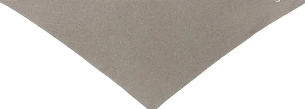 NN.07 Triangle Scarf 6623