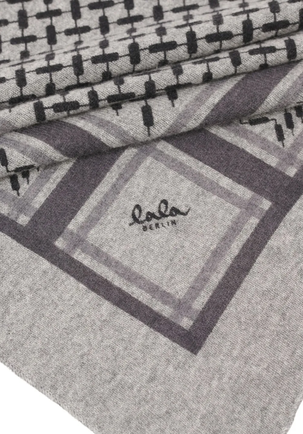 Dame Lala Berlin Triangle Trinity Classic M