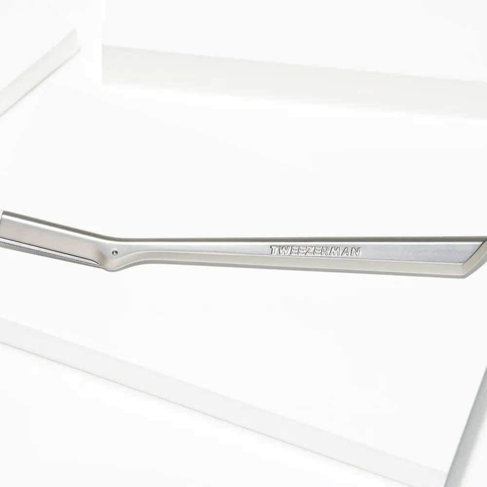 Tweezerman Facial Razor Outlet