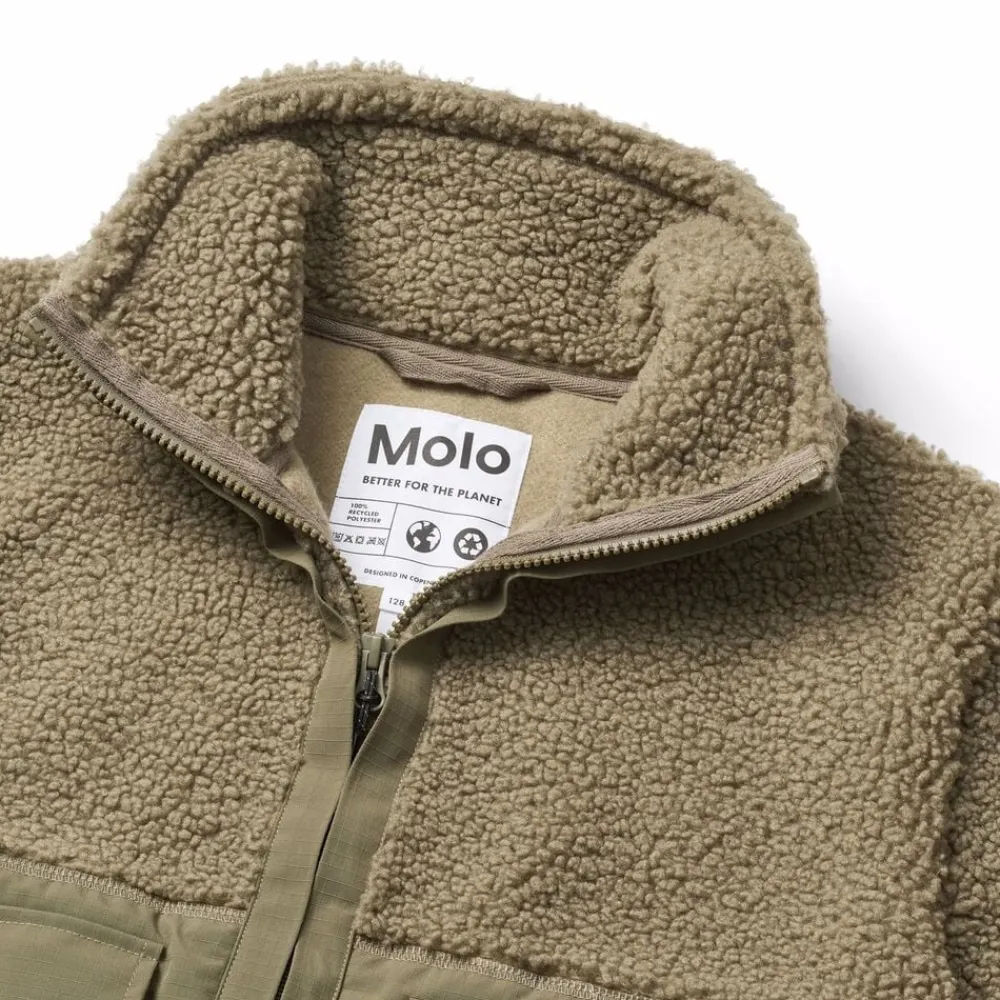 Utha>Molo Outlet