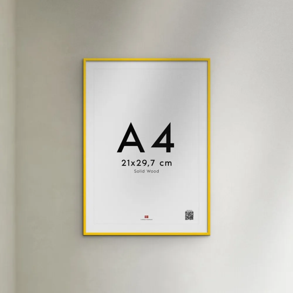Poster & Frame Wood Yellow Best